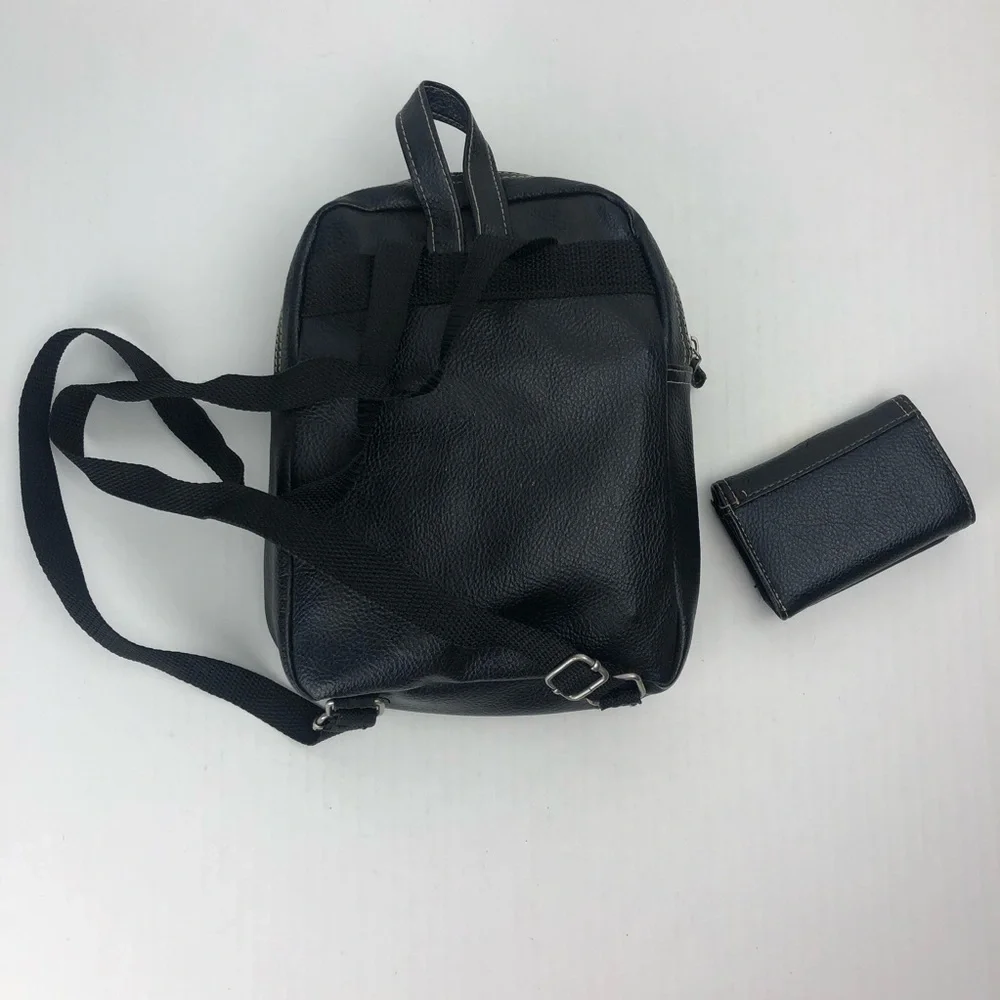 Warner Bros. Tweety Black Backpack and Wallet Set with Yellow Accents